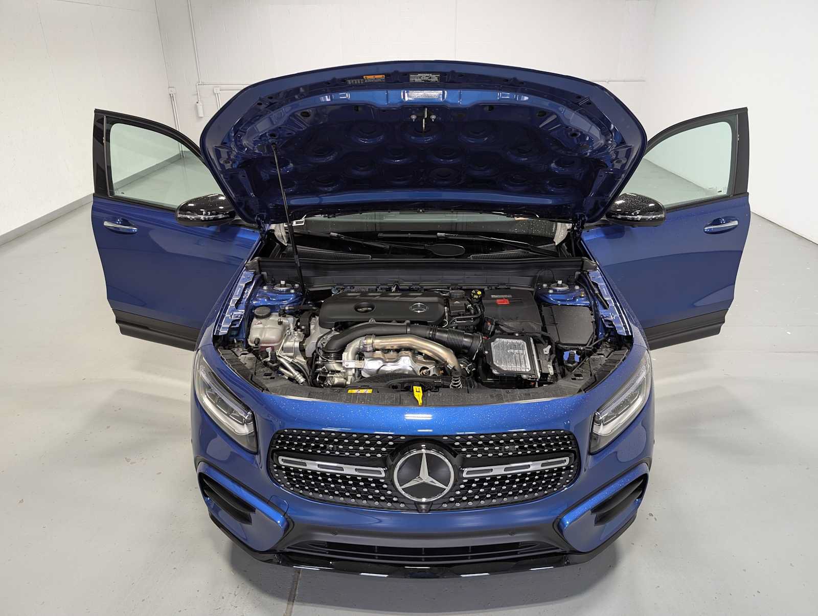 New 2026 Mercedes-Benz GLB 250 4MATIC image 11