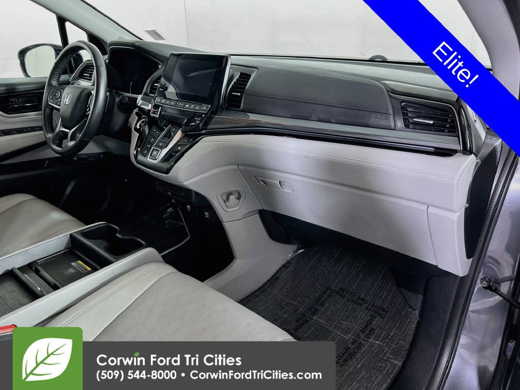 Used 2023 Honda Odyssey Elite image 32