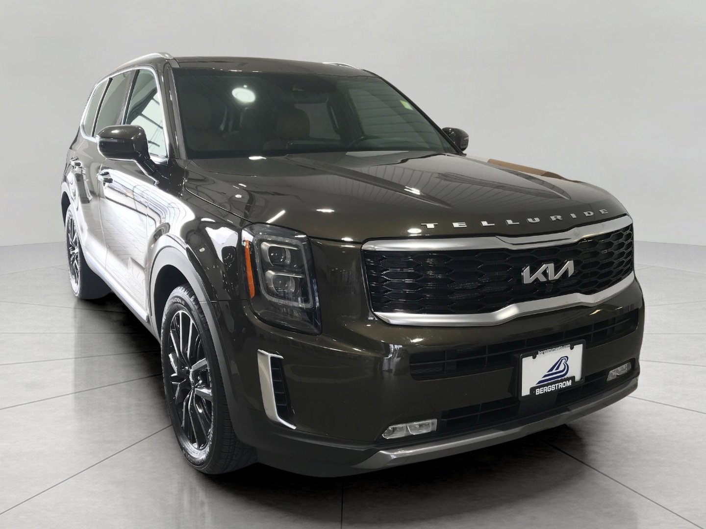 Used 2022 Kia Telluride SX