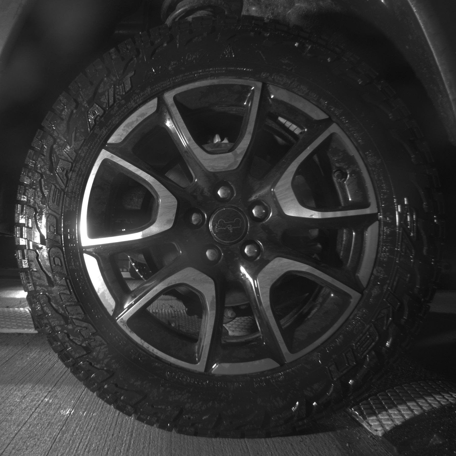 Used 2025 Jeep Compass Trailhawk image 15