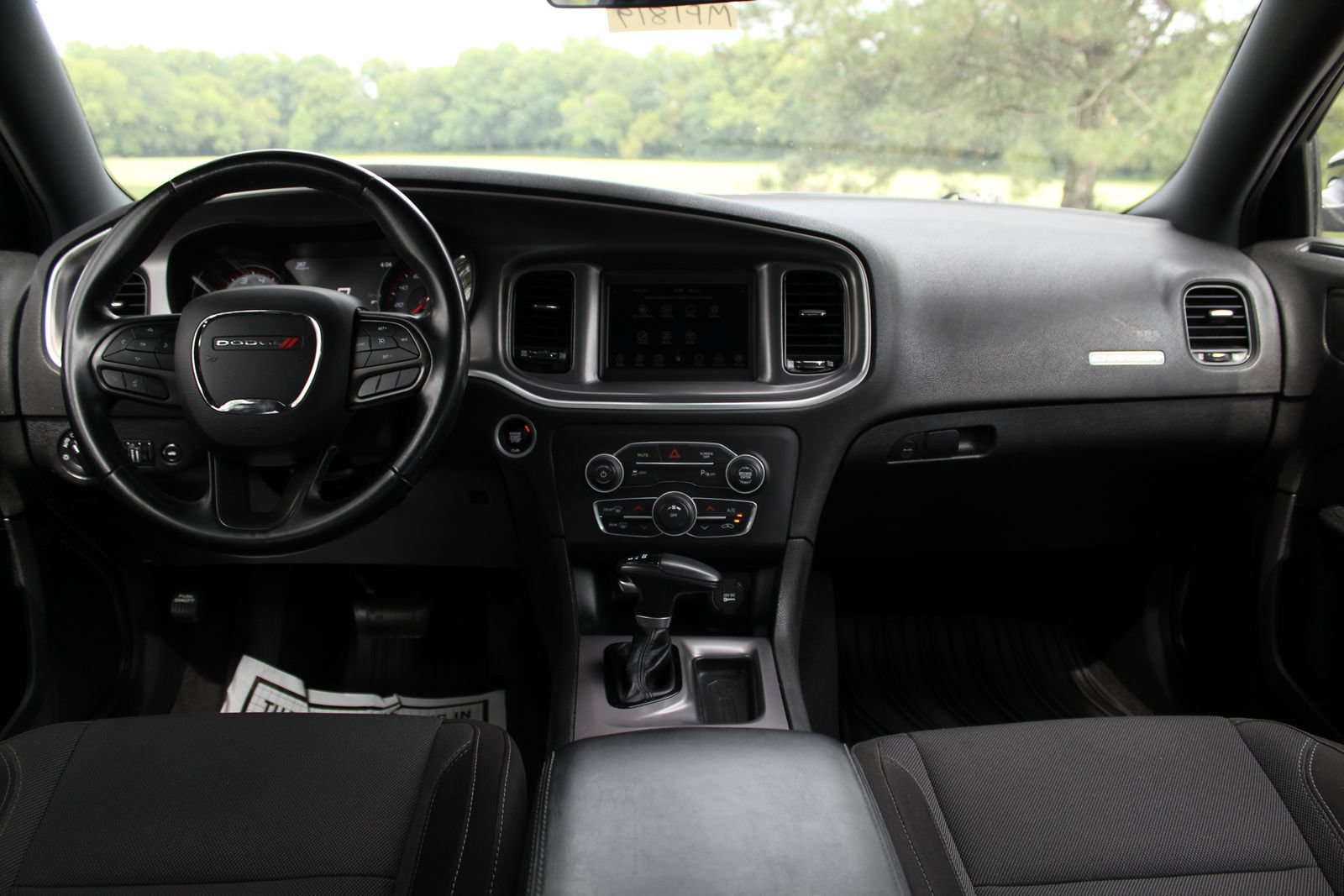 Used 2020 Dodge Charger SXT w/ Blacktop Package RWD image 10