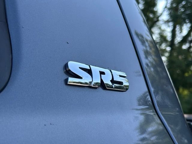 Used 2018 Toyota Tundra SR5 w/ TRD Off Road Package AWD/4WD image 14