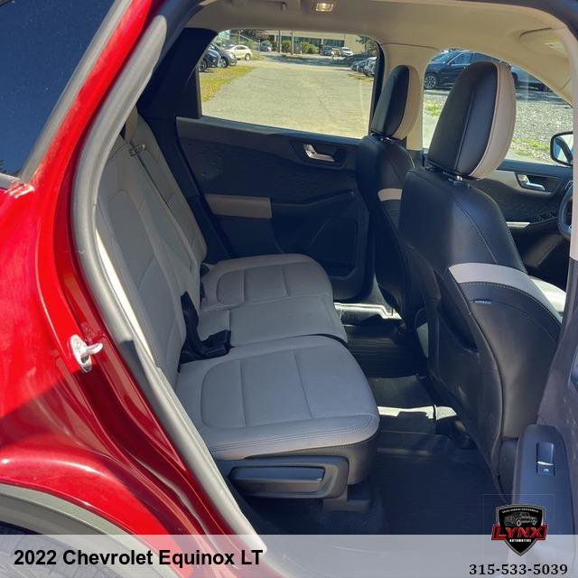 Used 2022 Chevrolet Equinox LT image 16