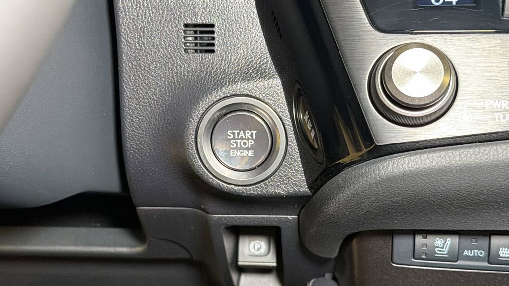 Certified 2025 Lexus ES 350 w/ Premium Package image 31