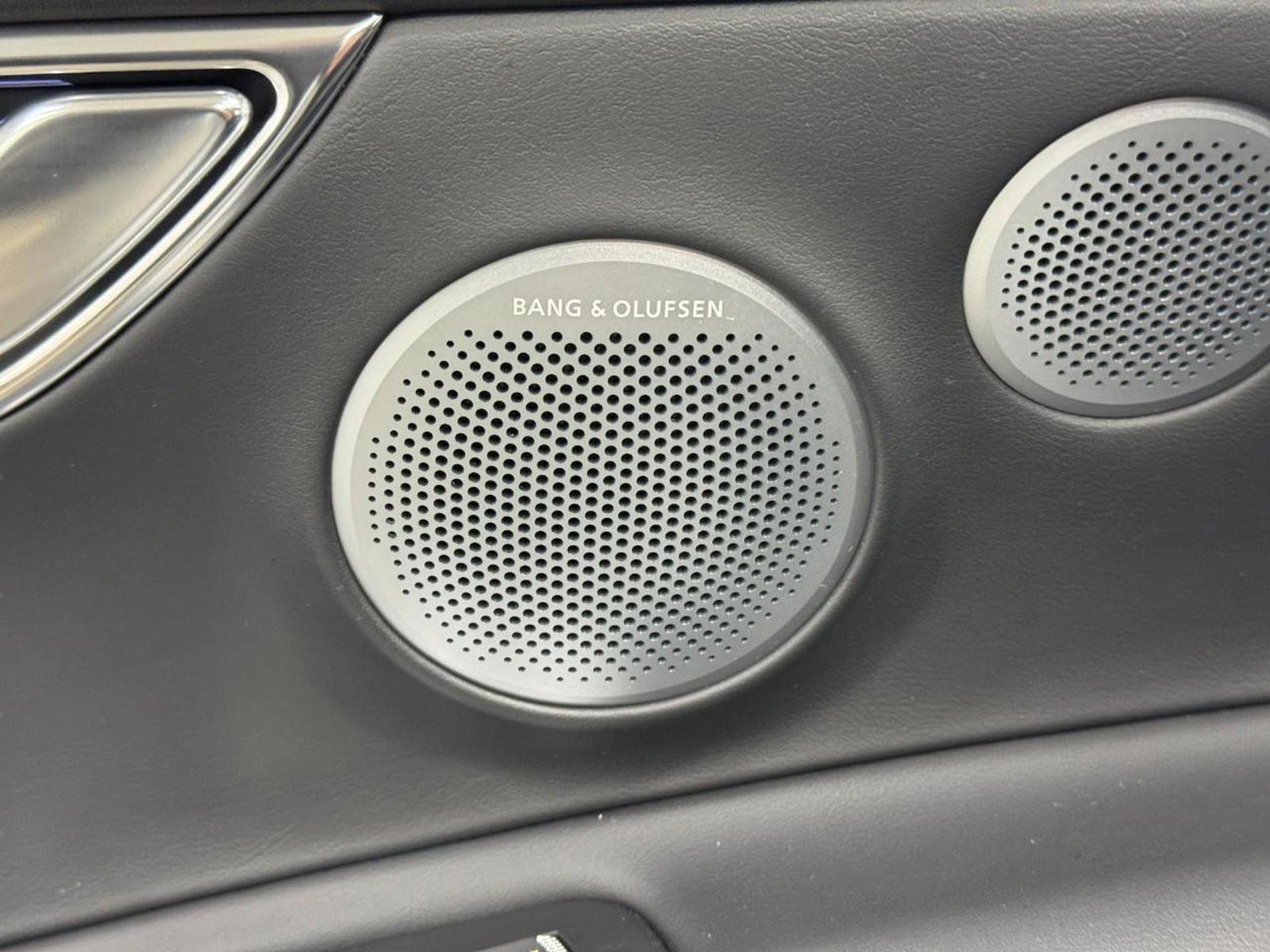 Used 2025 Genesis GV80 3.5T Prestige image 24