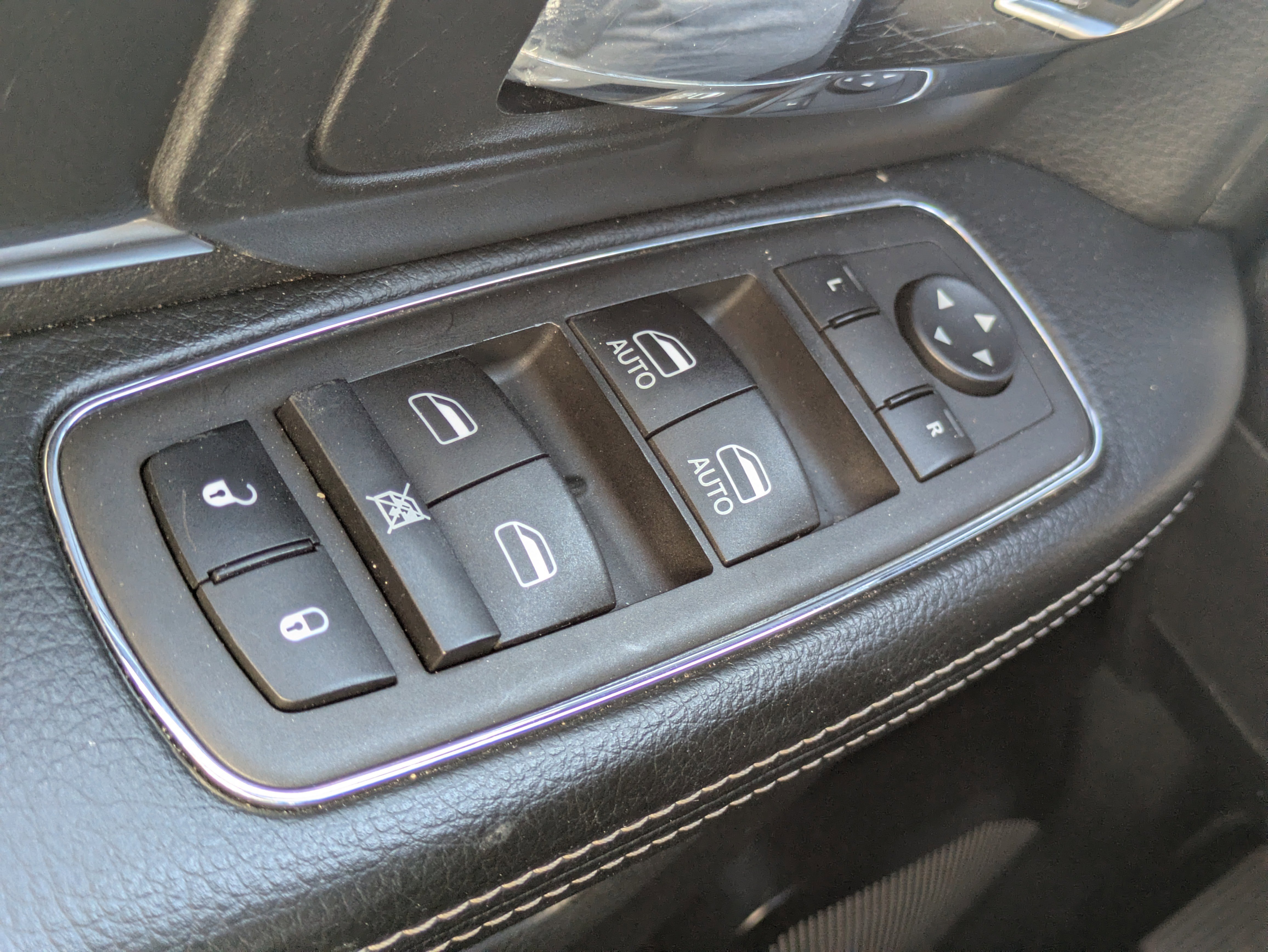 Used 2023 RAM 1500 Classic Warlock image 13