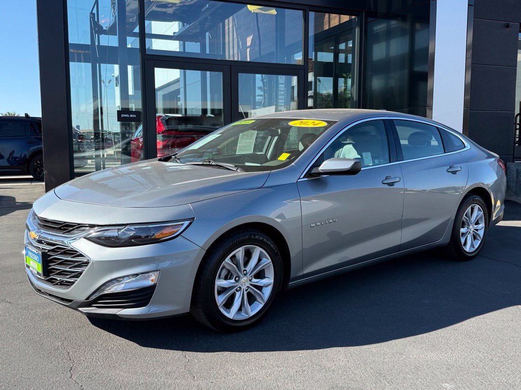 Used 2024 Chevrolet Malibu LT FWD image 4