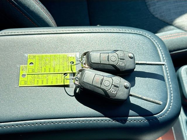 Certified 2024 Ford Maverick XLT w/ XLT Luxury Package image 33