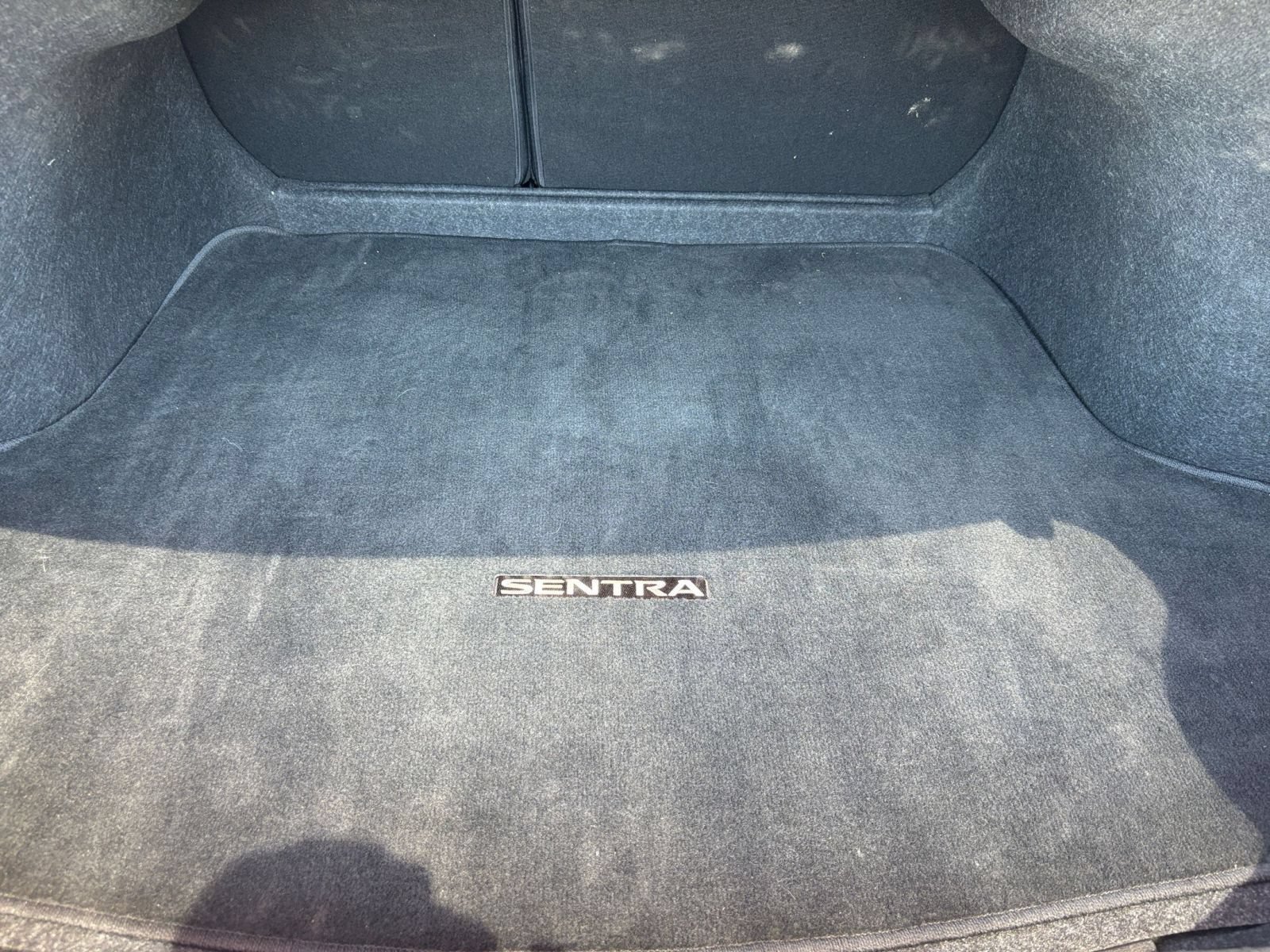 Used 2025 Nissan Sentra SV FWD image 24