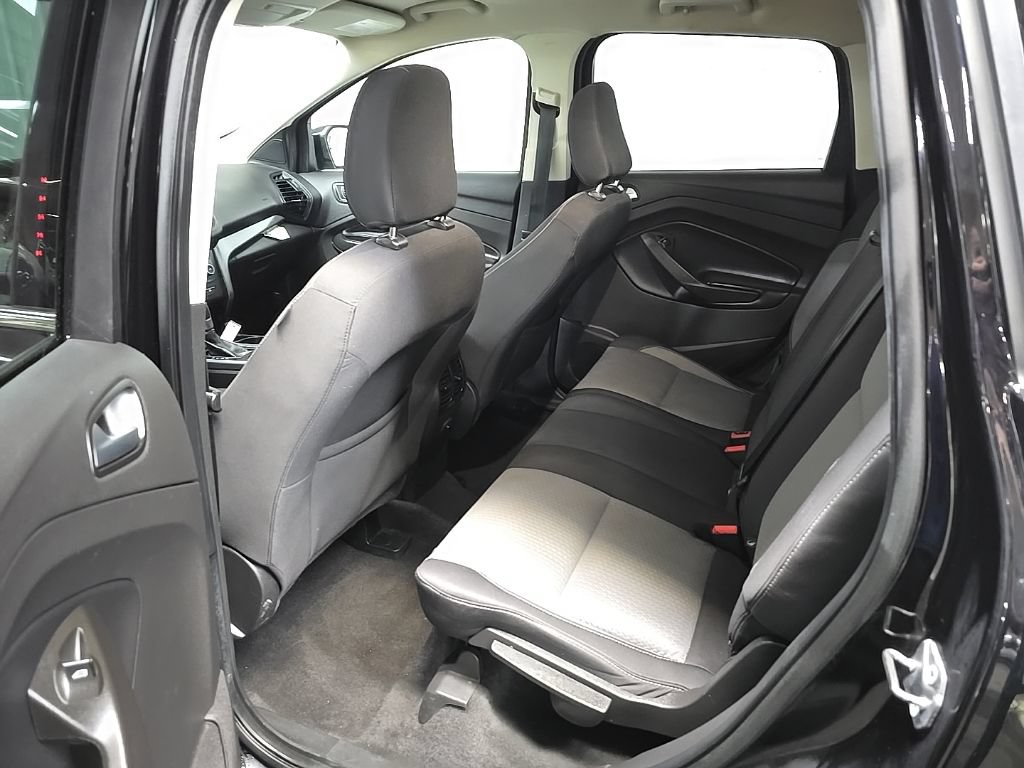 Certified 2019 Ford Escape SE AWD/4WD image 34