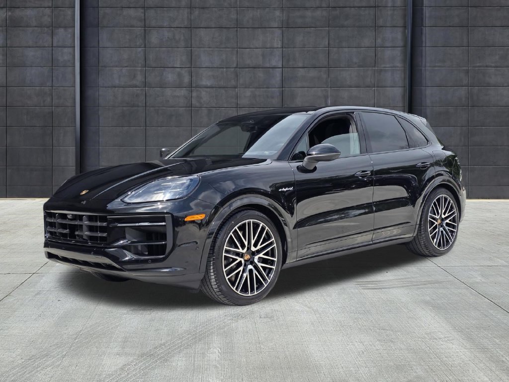 New 2026 Porsche Cayenne E-Hybrid