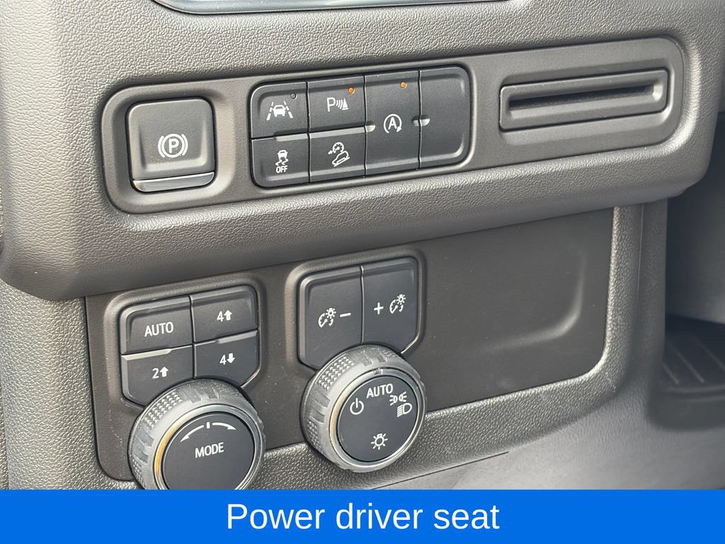 Used 2024 Chevrolet Tahoe Premier AWD/4WD image 22