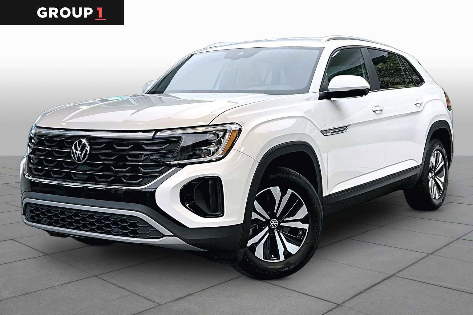 Used 2024 Volkswagen Atlas Cross Sport SE FWD image 1