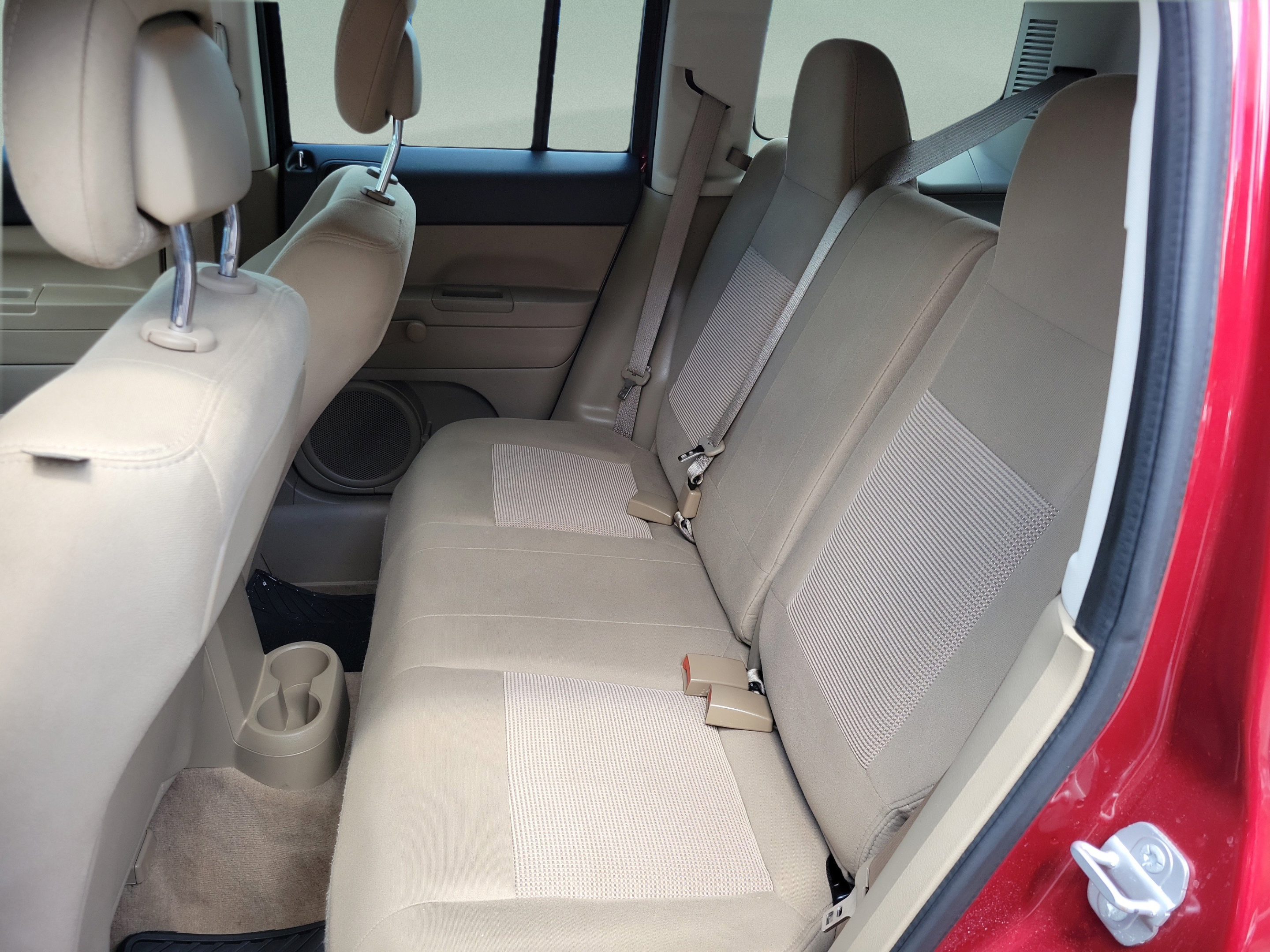 Used 2014 Jeep Patriot Sport w/ Tire & Wheel Group FWD image 13