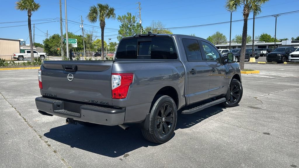 Used 2023 Nissan Titan SV w/ SV Convenience Package AWD/4WD image 6