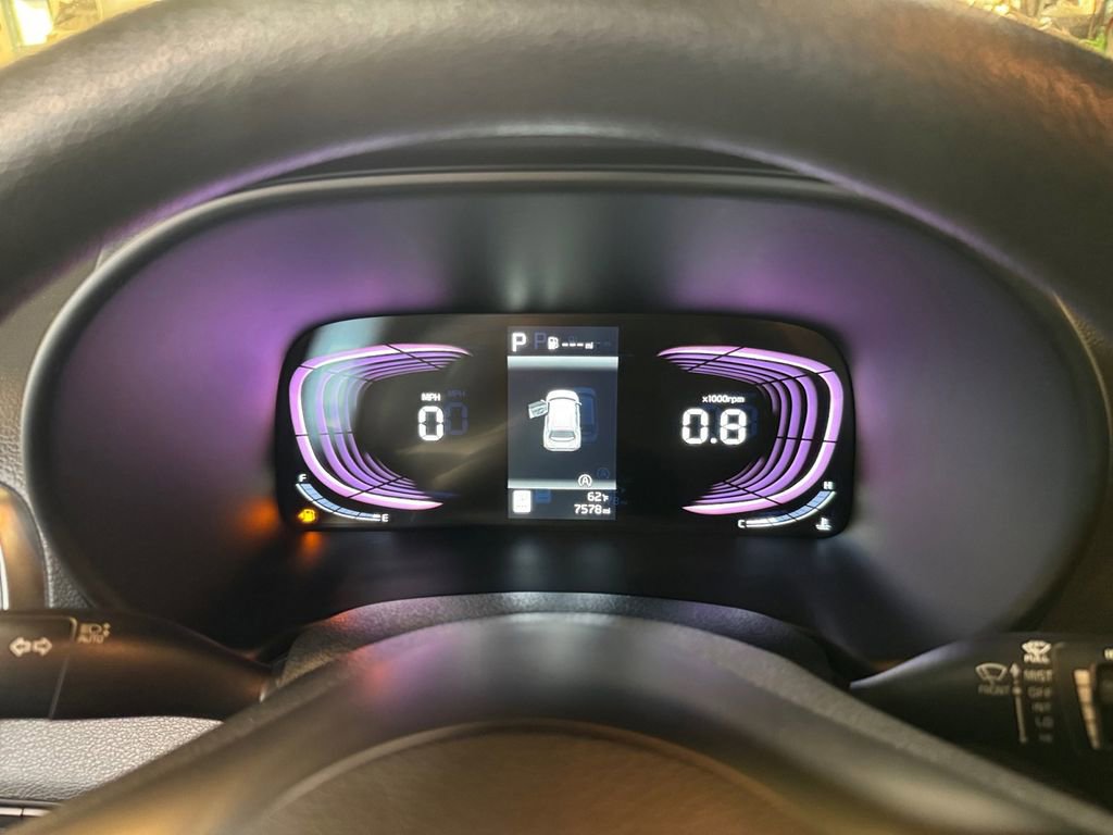 Certified 2025 Kia Soul LX w/ LX Technology Package image 16