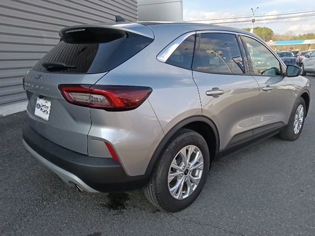 Used 2024 Ford Escape Active image 3