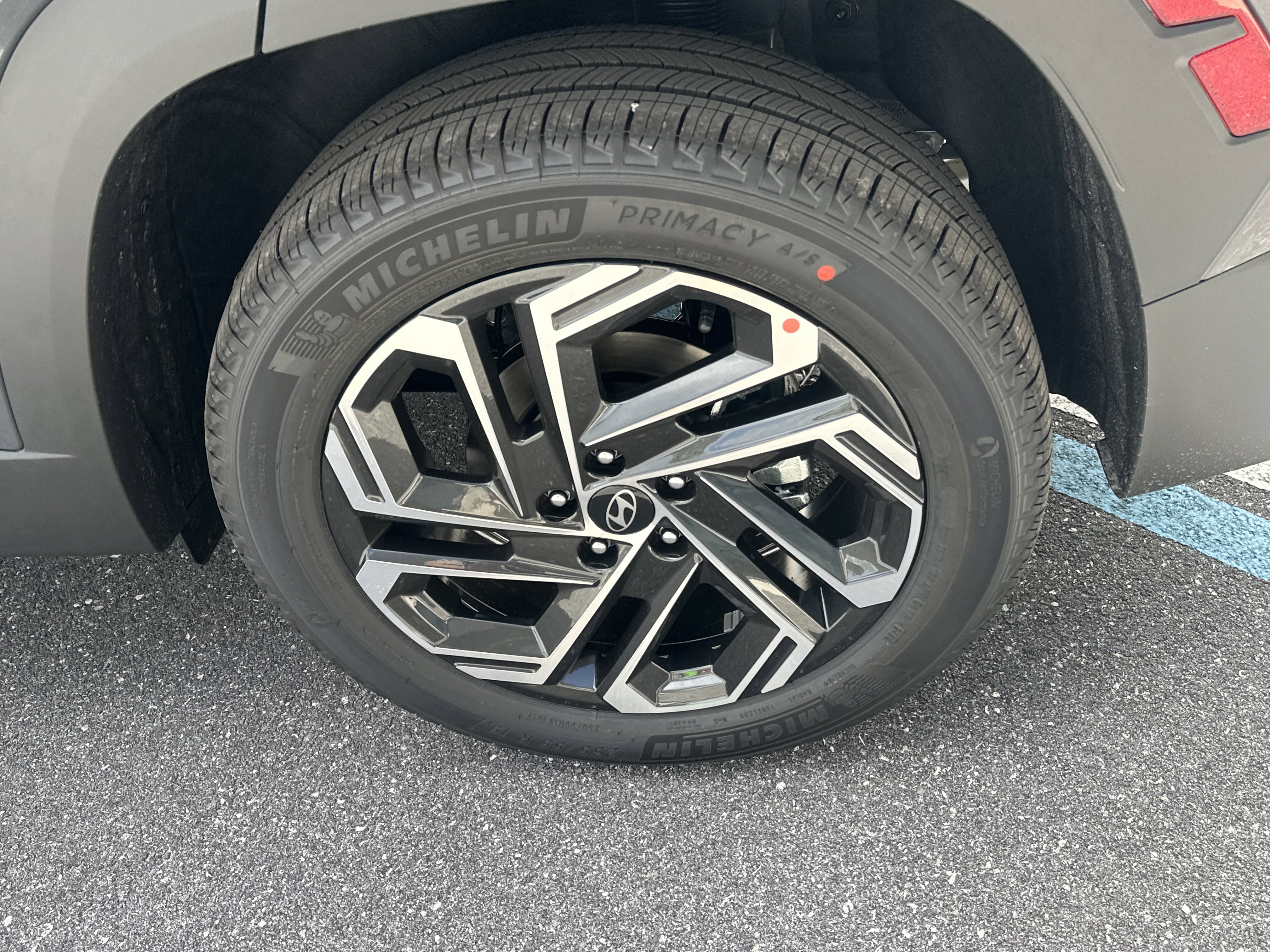 New 2026 Hyundai Tucson Limited AWD/4WD image 11