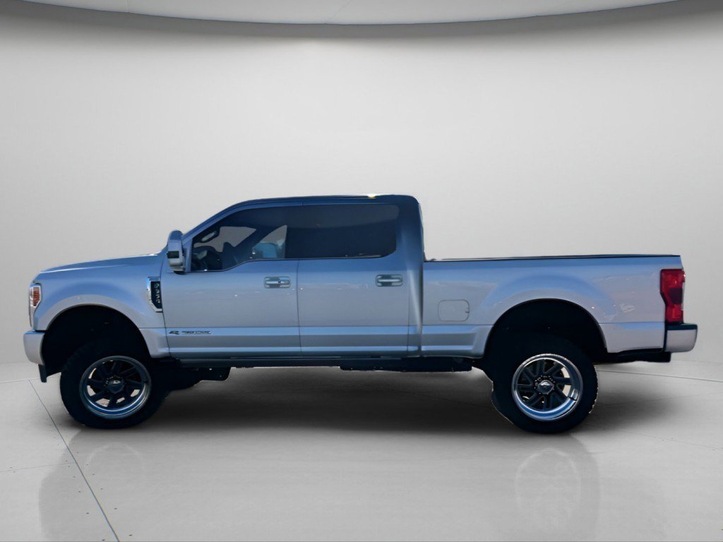 Used 2017 Ford F350 Platinum w/ Platinum Ultimate Package AWD/4WD image 12