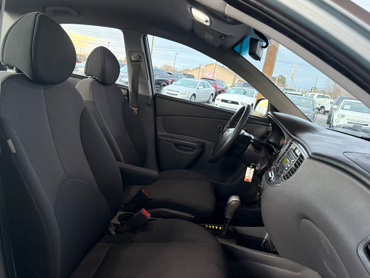 Used 2008 Kia Rio LX image 65