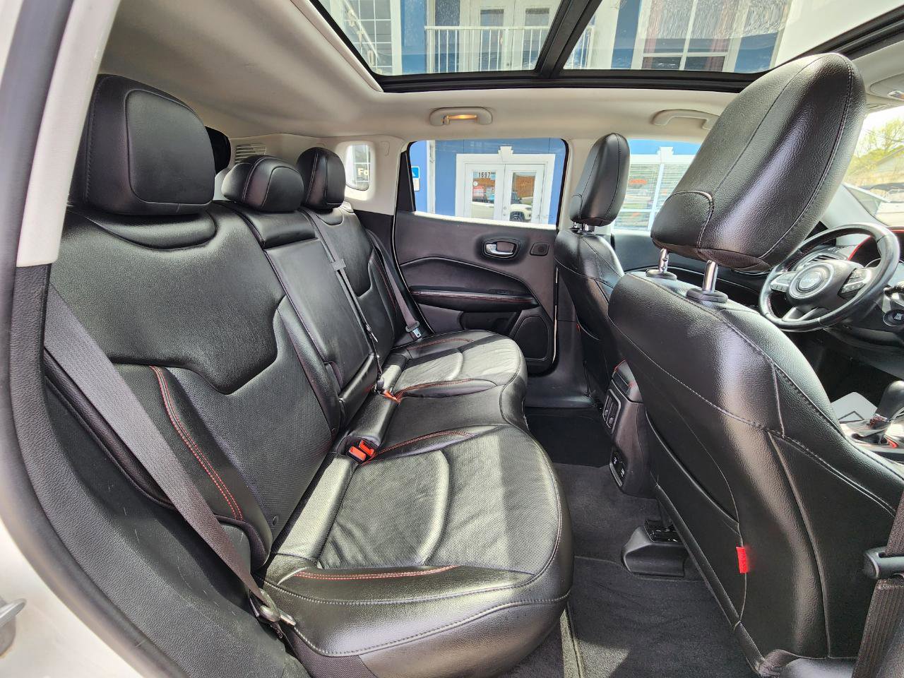 Used 2021 Jeep Compass Trailhawk w/ Sun and Sound Group image 26