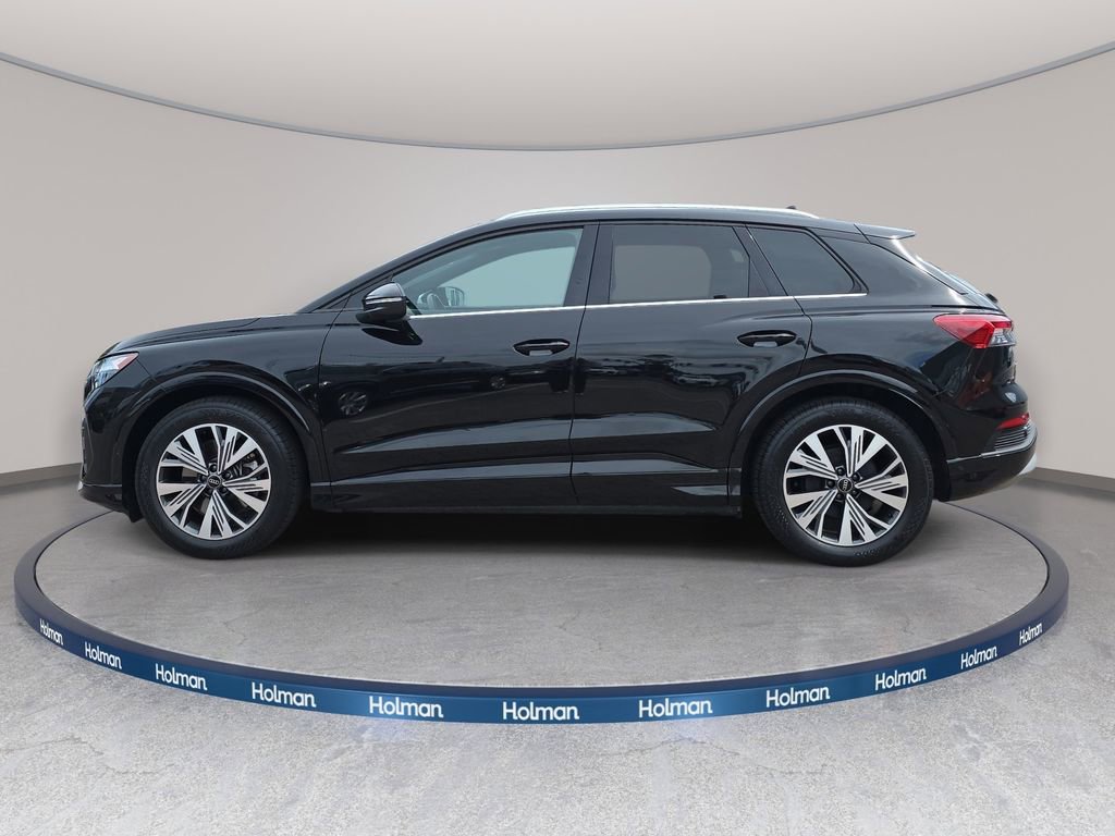 Used 2023 Audi Q4 e-tron Premium Plus w/ Premium Plus RWD image 9