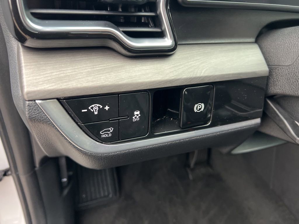 Certified 2024 Kia Sportage X-Line w/ X-Line Premium Package AWD/4WD image 52