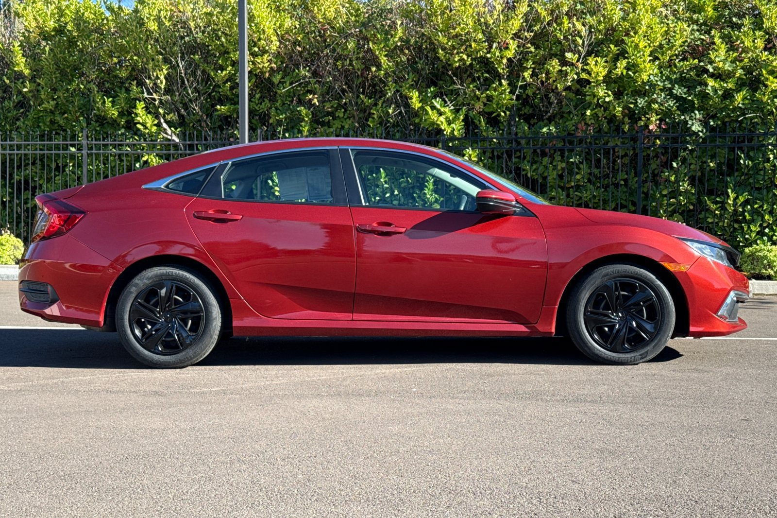 Used 2020 Honda Civic LX image 3