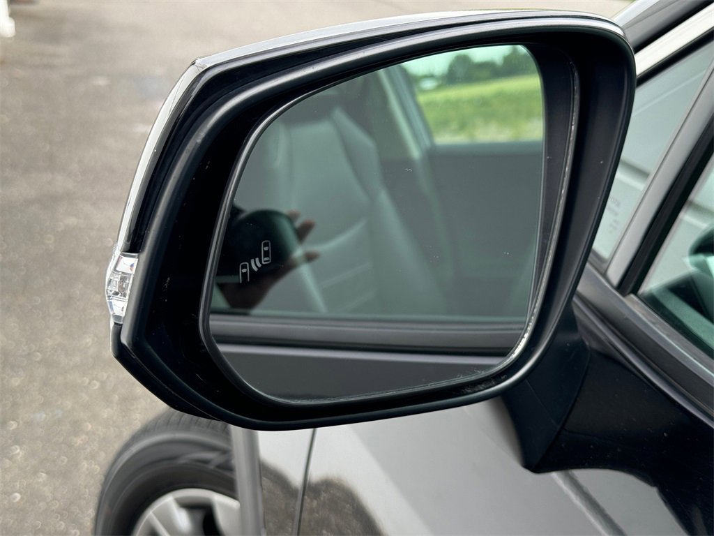 Certified 2022 Toyota RAV4 XLE Premium image 33