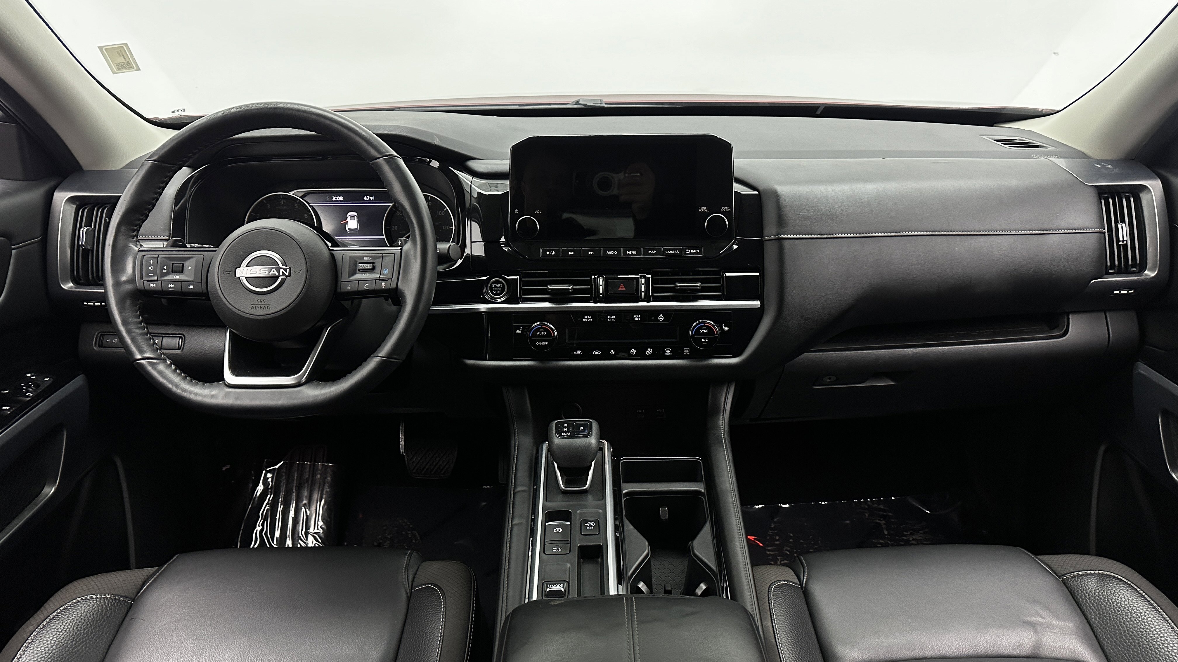 Used 2022 Nissan Pathfinder SL FWD image 28