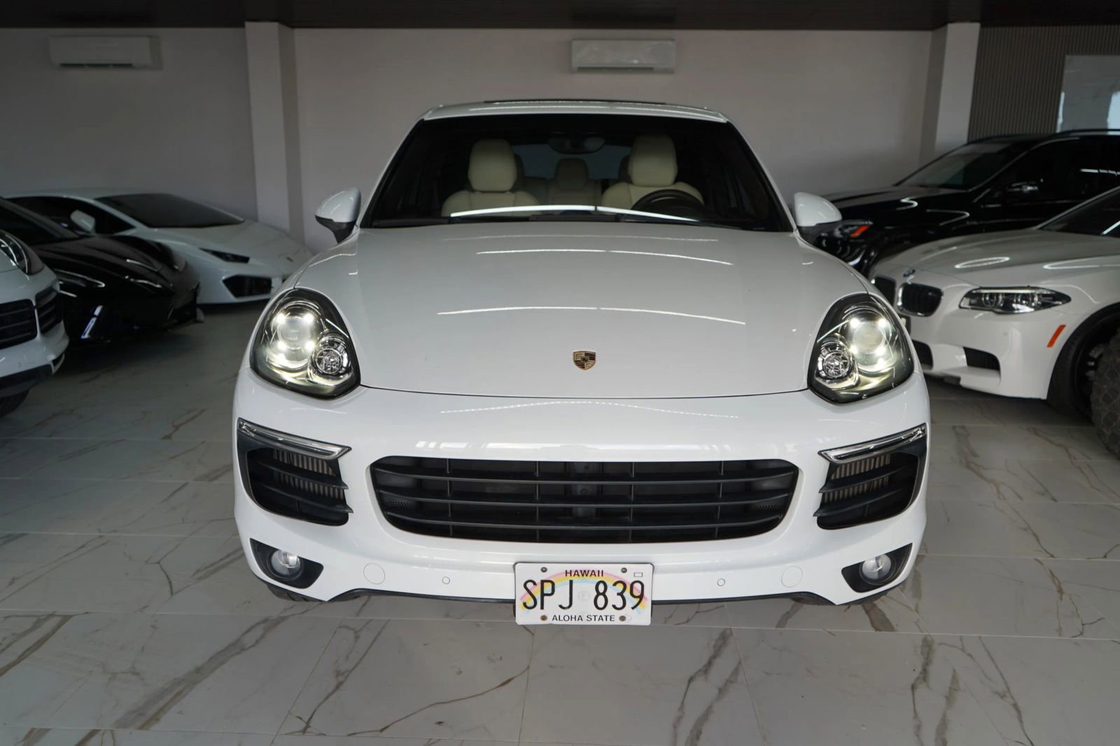 Used 2015 Porsche Cayenne S AWD/4WD image 2