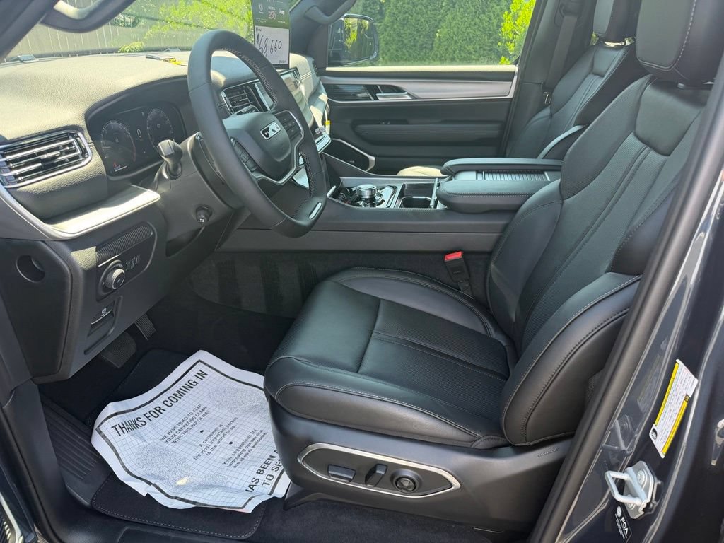 New 2025 Jeep Wagoneer L 4WD w/ Convenience Group I image 11