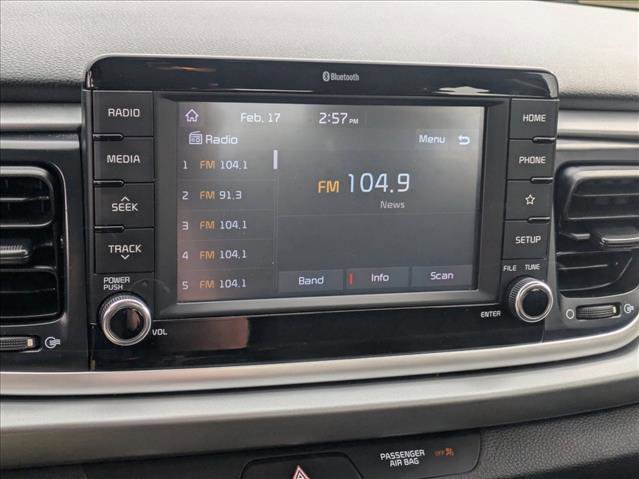 Used 2020 Kia Rio LX image 12