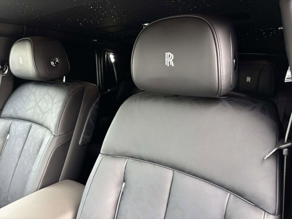 New 2026 Rolls-Royce Phantom Sedan image 16