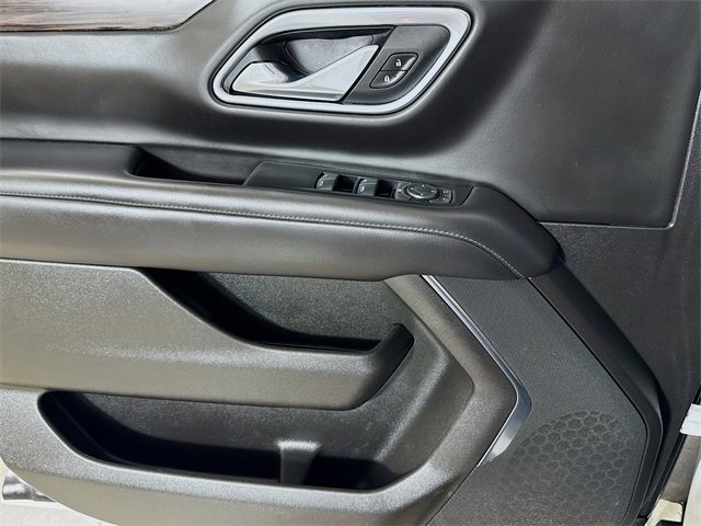 Used 2021 Chevrolet Suburban LS image 15