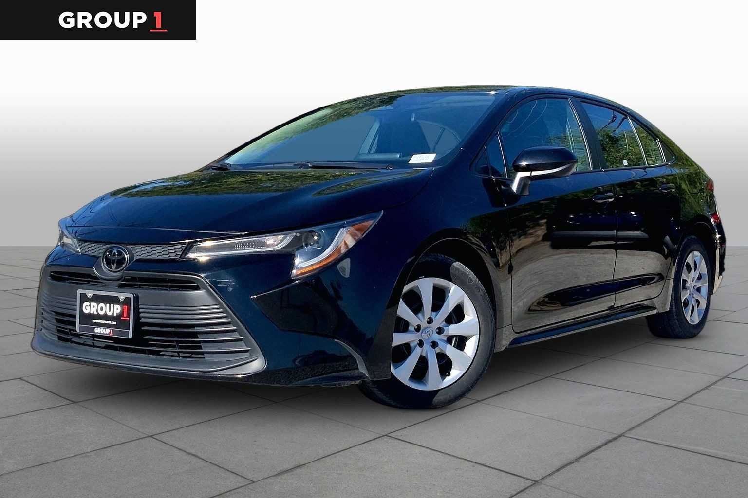 Used 2025 Toyota Corolla LE