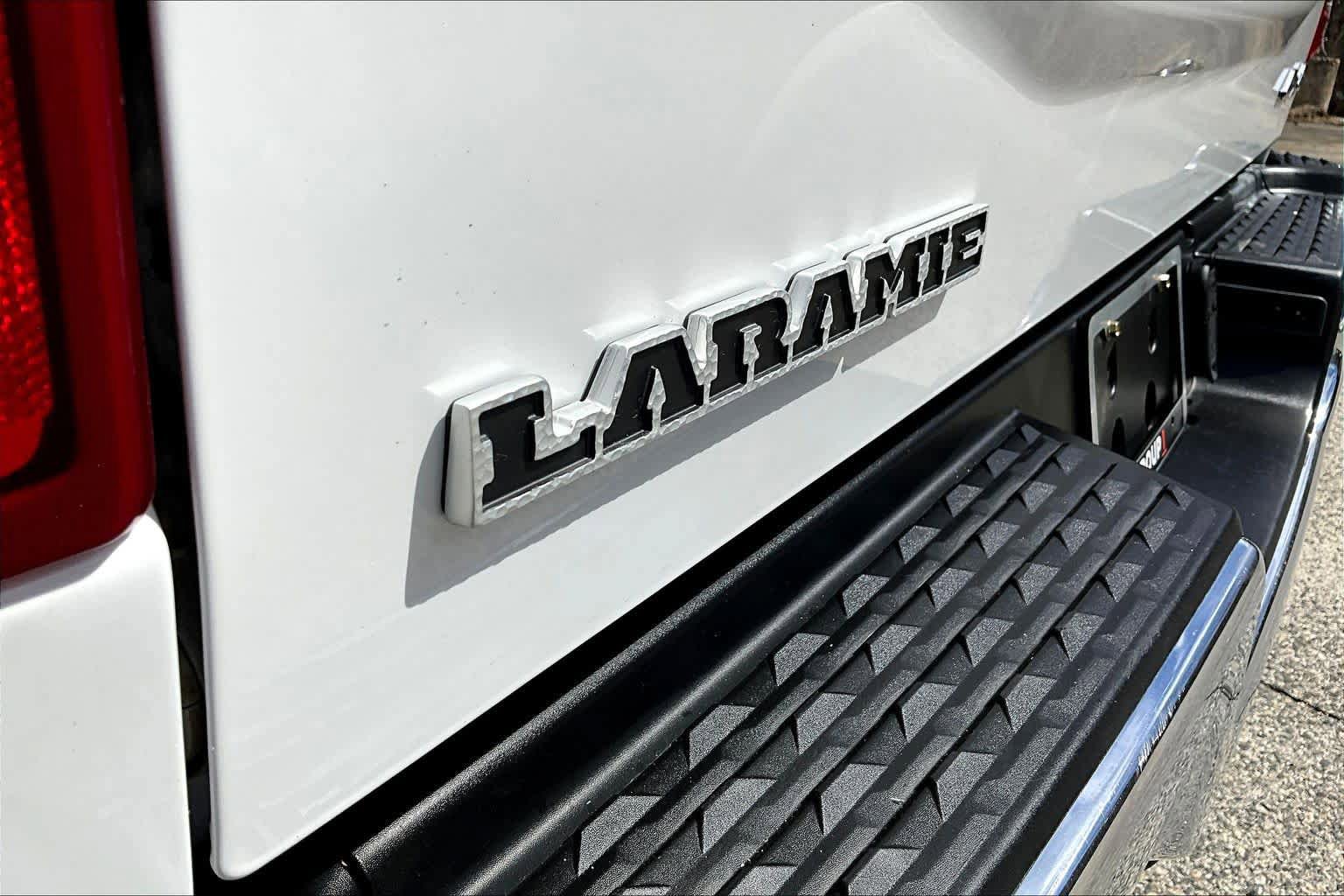 Used 2019 RAM 2500 Laramie AWD/4WD image 10