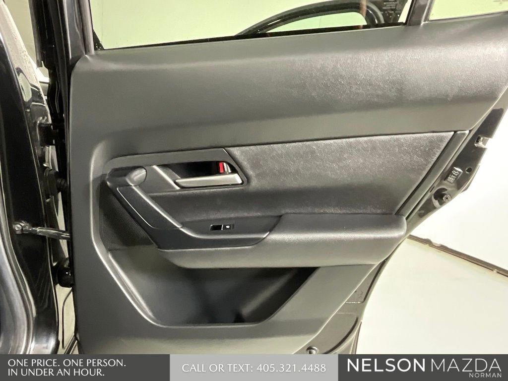 Certified 2025 MAZDA CX-50 AWD 2.5 S w/ Preferred Package image 18