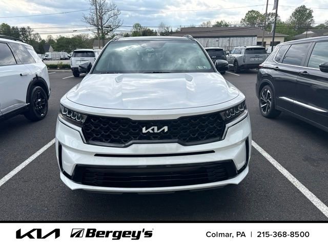 Certified 2023 Kia Sorento S w/ Panoramic Sunroof Package FWD image 2