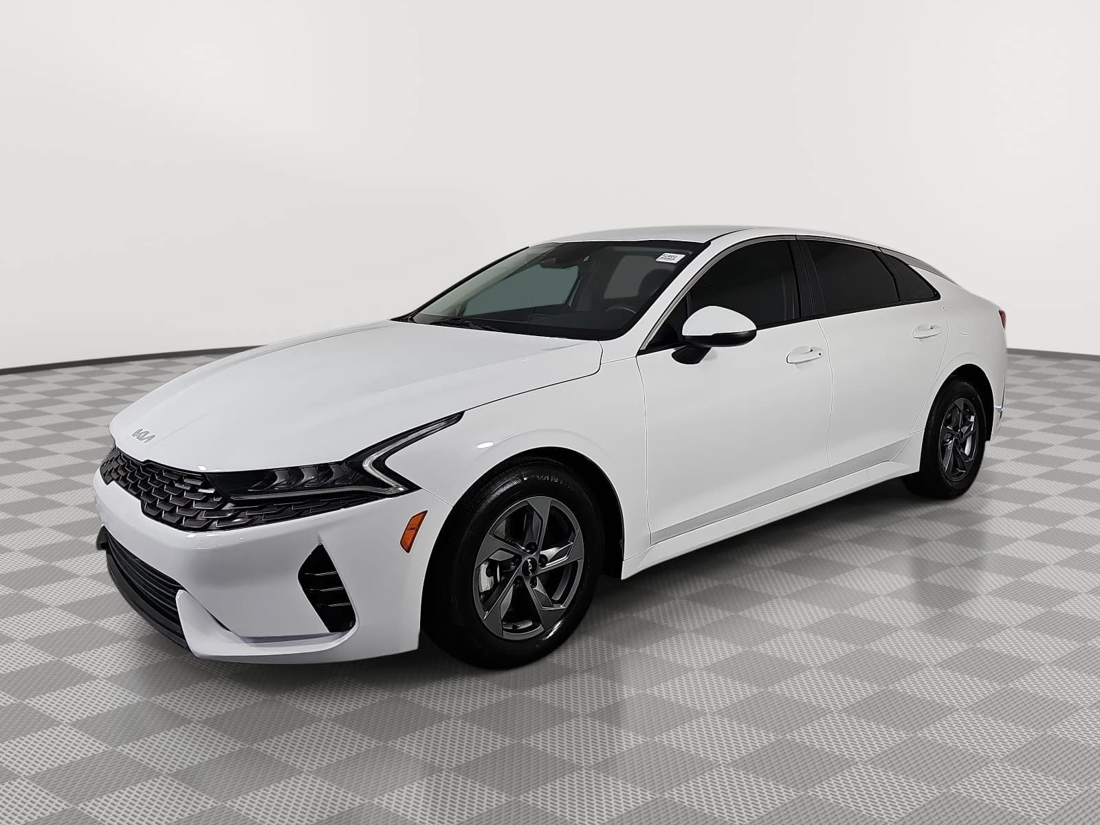 Used 2023 Kia K5 LXS FWD image 4