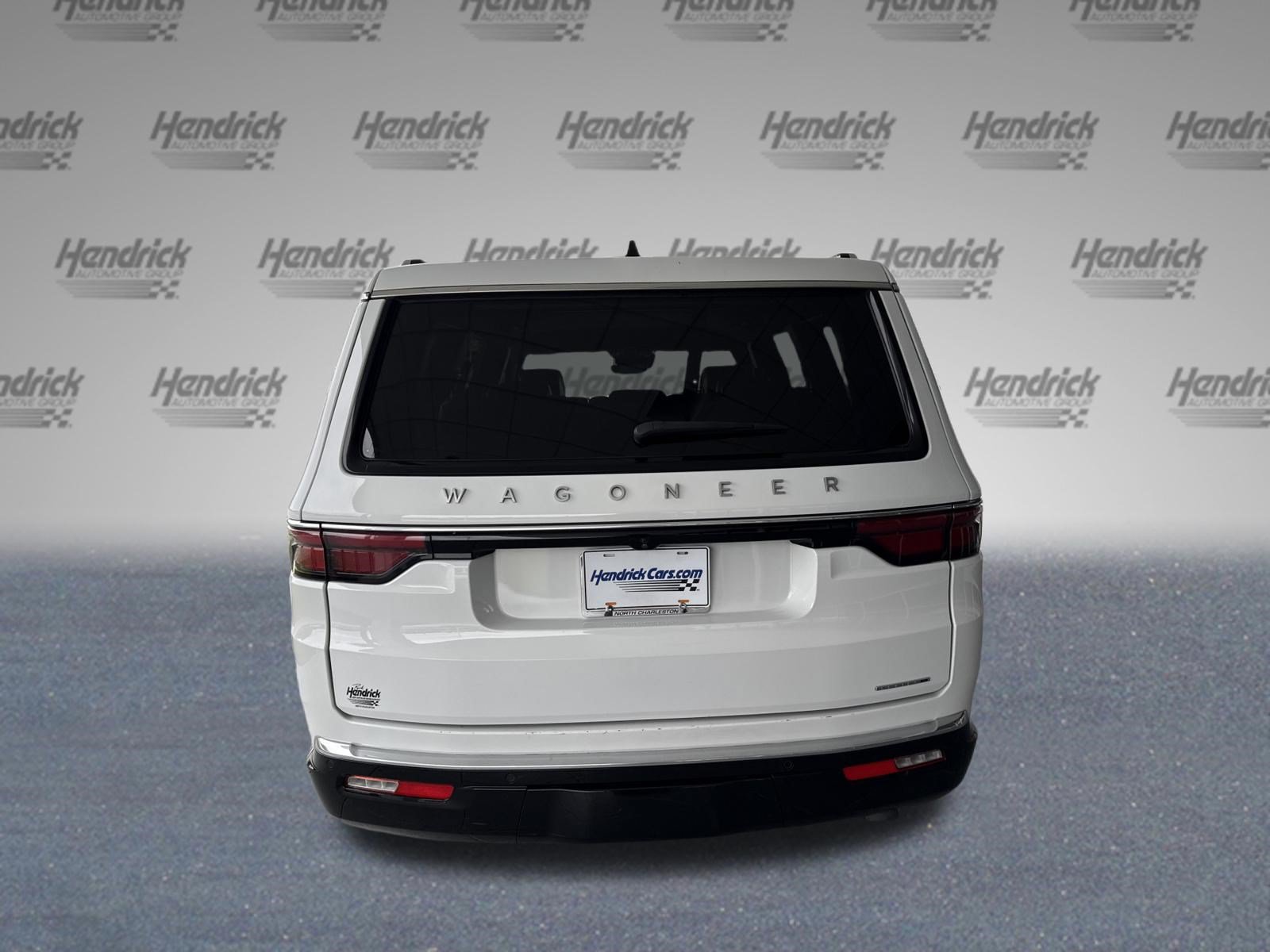 Used 2024 Jeep Wagoneer Series II AWD/4WD image 8