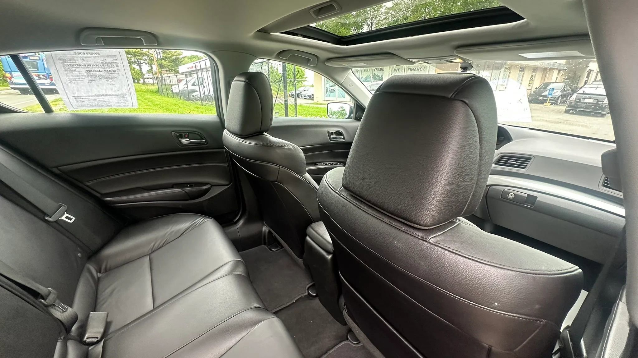 Used 2018 Acura ILX FWD image 25