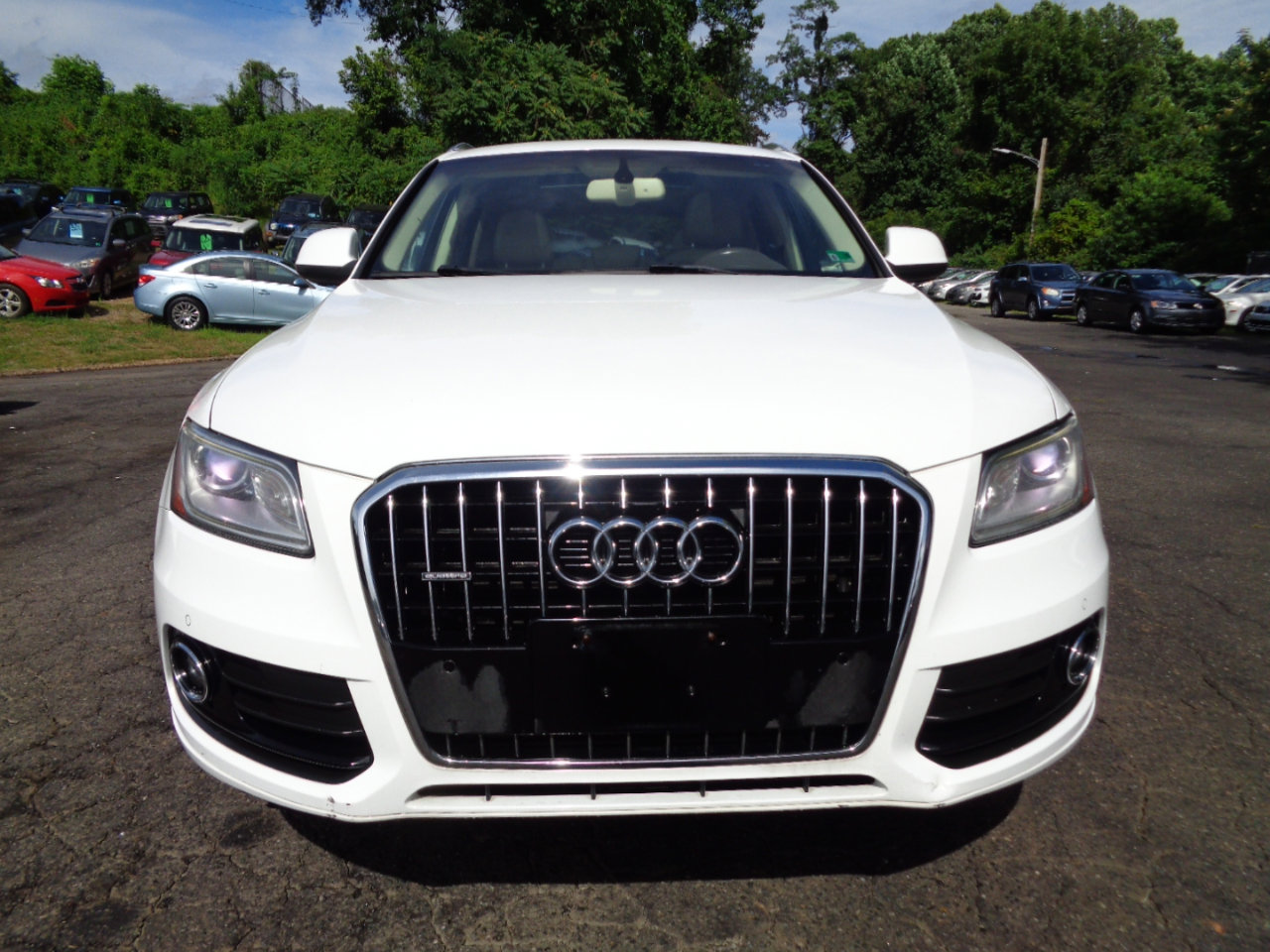 Used 2013 Audi Q5 2.0T Premium Plus w/ Premium Plus Pkg image 2