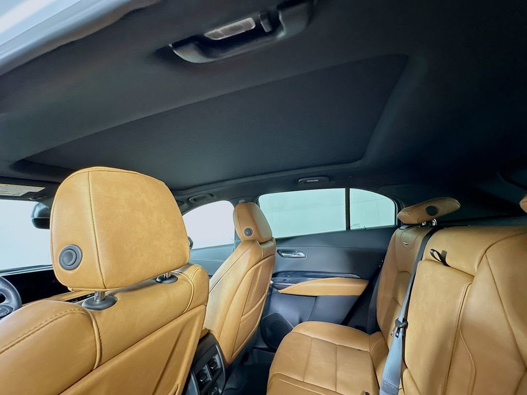 Used 2025 Cadillac XT4 Sport image 13