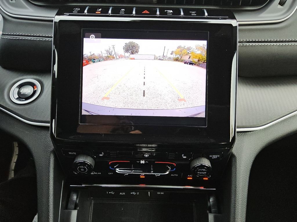New 2025 Jeep Grand Cherokee L Altitude image 21