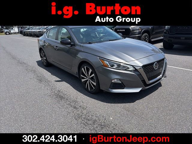 Used 2020 Nissan Altima 2.5 SR w/ Premium Package FWD video 1