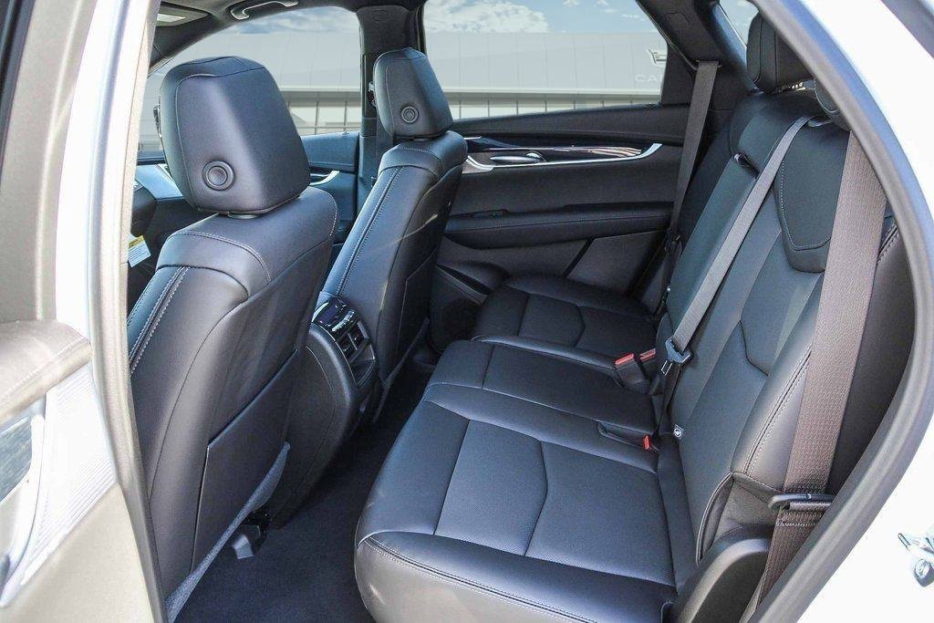 New 2026 Cadillac XT5 Premium Luxury w/ Driver Assist Package image 13