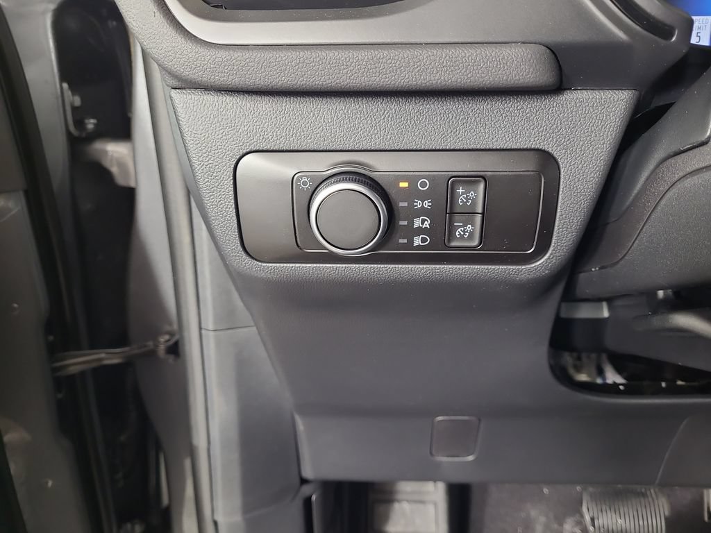New 2026 Ford Escape ST-Line w/ Tech Pack #1 AWD/4WD image 15