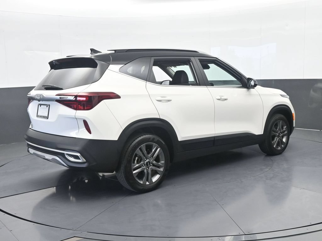 Used 2023 Kia Seltos S FWD image 6