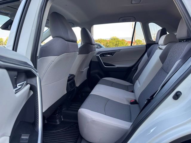 Used 2024 Toyota RAV4 XLE image 6